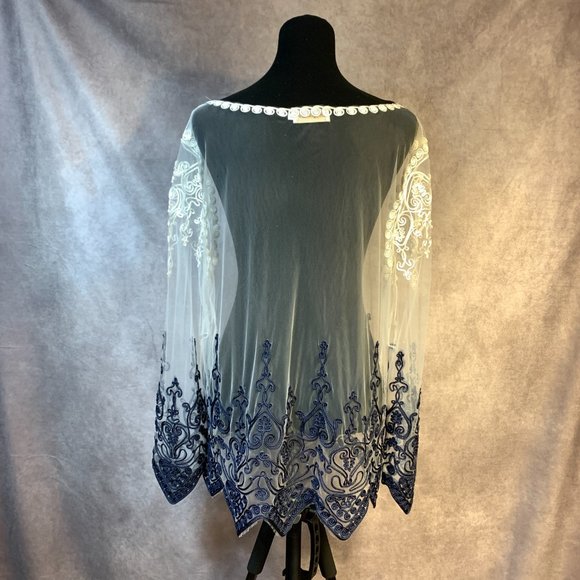 SIMPLY COUTURE Scoop Neck Sheer Crochet Accent Soutache Sequin TunicTop - Picture 5 of 9